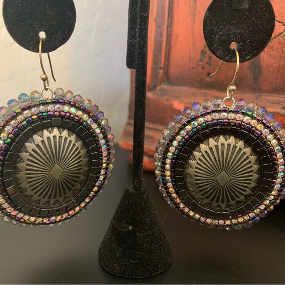 Jewelry - Elegant Black and Gold Beaded Earrings